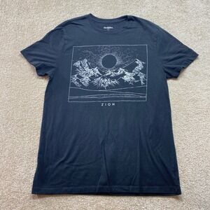 Goodfellow & Co Shirt Mens Medium‎ Black Zion Mountain Graphic Tee